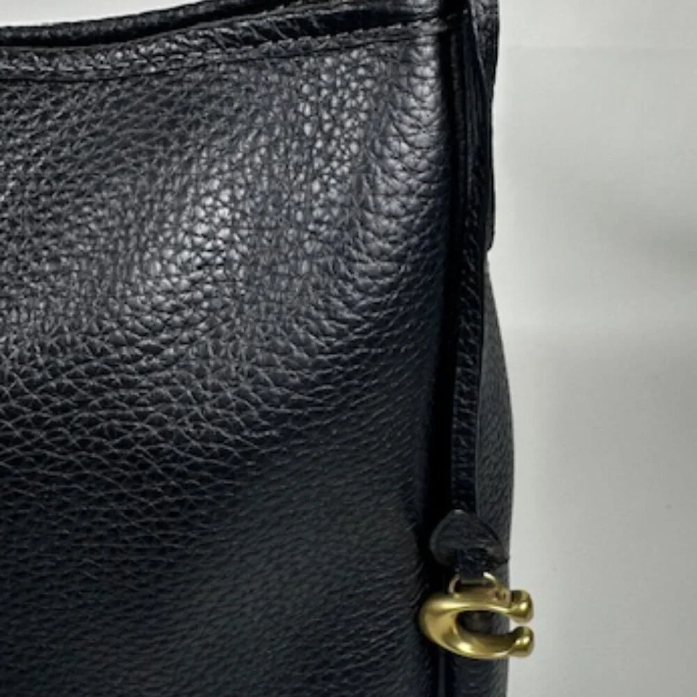 NEW COACH CARY SOFT PEBBLE LEATHER WOMENS BAG BLACK
**Sold on another platform** - Picture 7 of 16